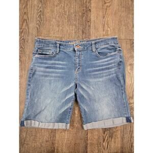 Arizona Light Wash Cuffed Bermuda Denim Jean Shorts Size 15